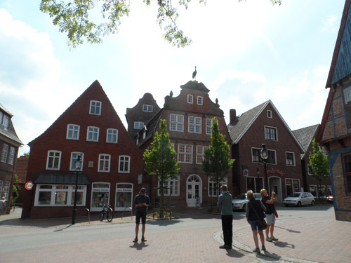 A-2017-otterndorf-vor-rathaus-006h